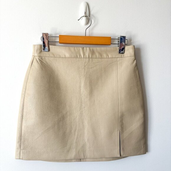 Aritzia Wilfred Tempest / Patio Vegan Leather Mini Skirt Sand Beige Size 6 - Picture 4 of 7